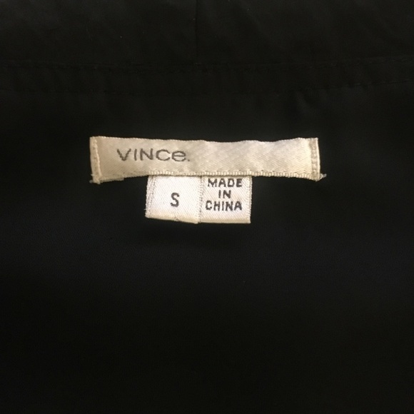 Vince Black top in small - Picture 3 of 3